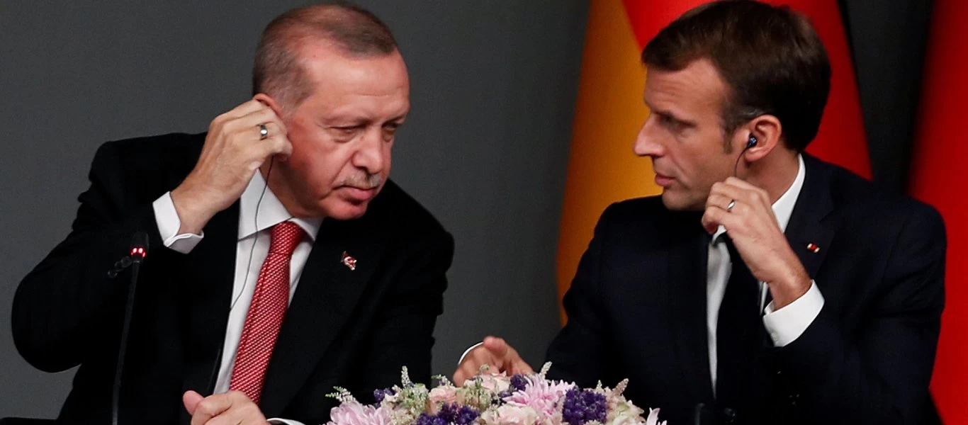 Ο Ρ.Τ.Ερντογάν «μάλωσε» τον Γάλλο πρόεδρο Ε.Μακρόν: «Να πάψεις να στηρίζεις τις μαξιμαλιστικές θέσεις της Ελλάδας»!